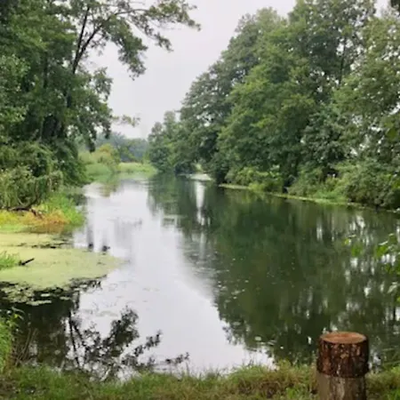 Schoene Zeit Auf Dem Libellenhof Apartman